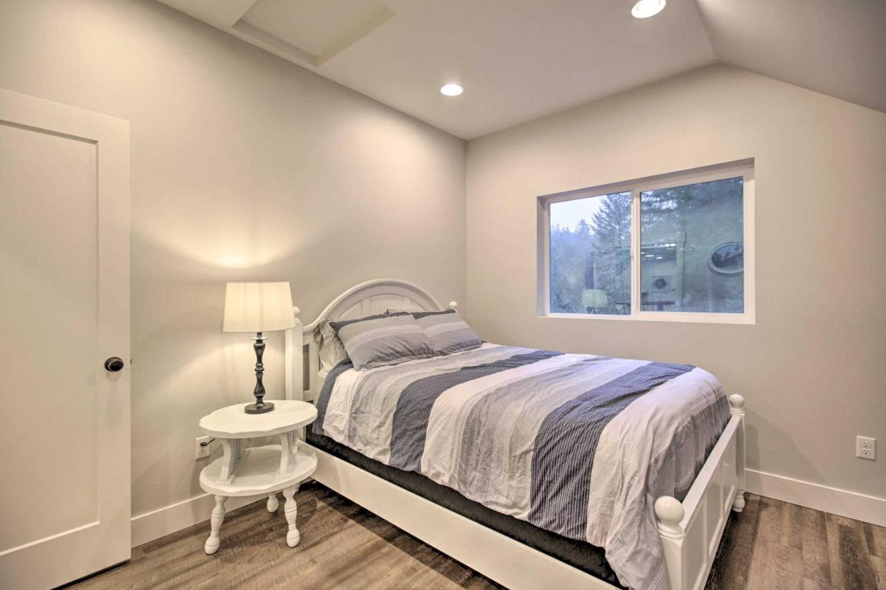 Chic Farmhouse With Creek In Heart Of Wine Country! McMinnville Kültér fotó